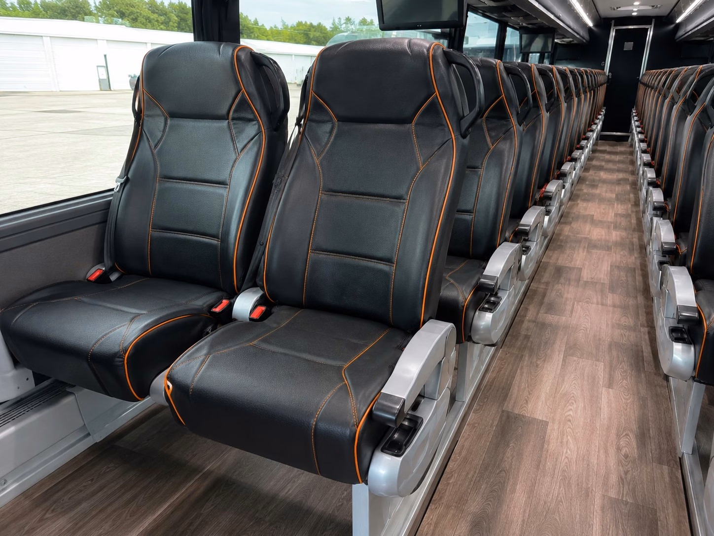 charter bus rentals for el monte weddings