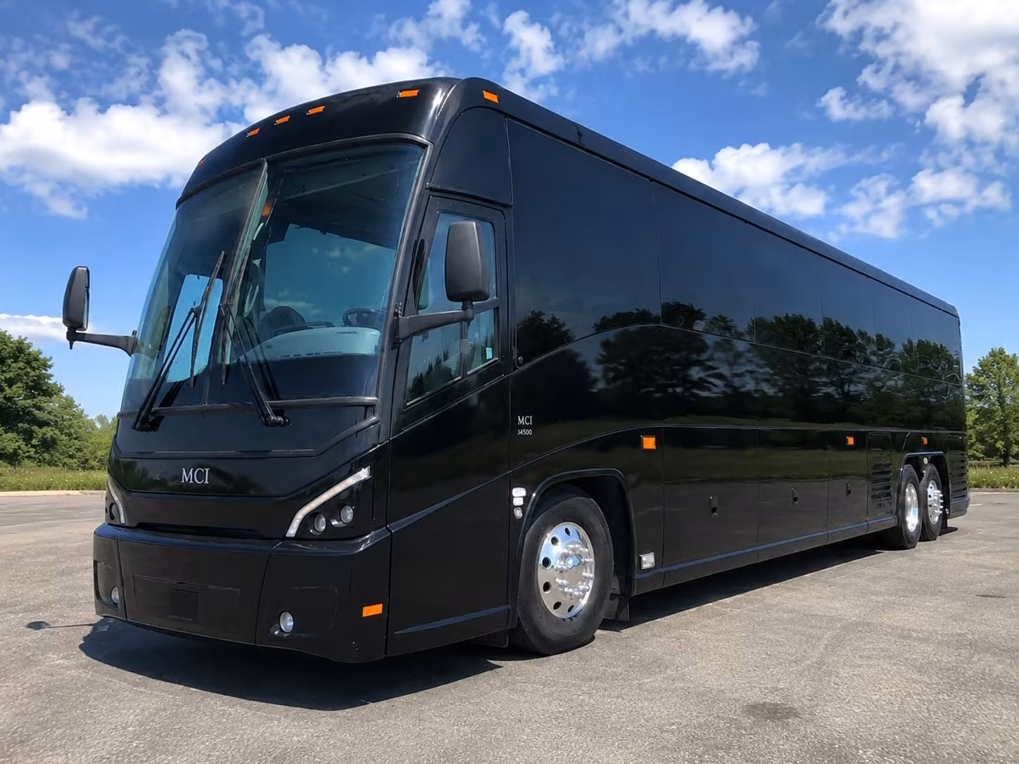 charterbusrentalelmonteca com is how el monte groups get to concerts and sporting events without the parking nightmare