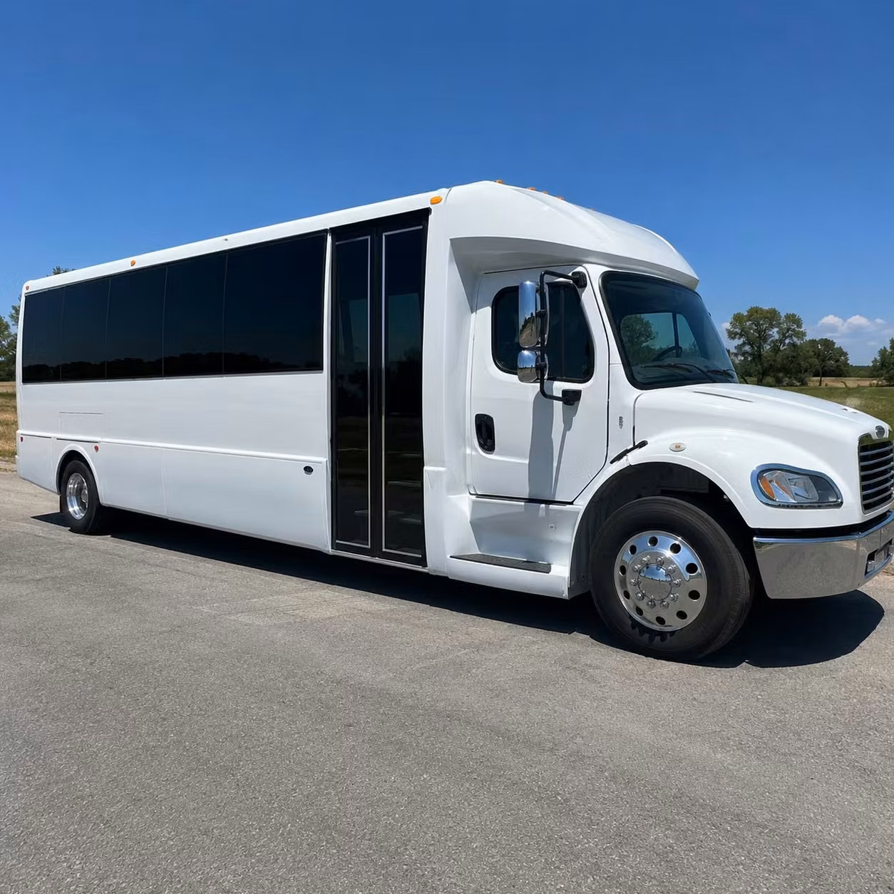 el monte concert bus rentals