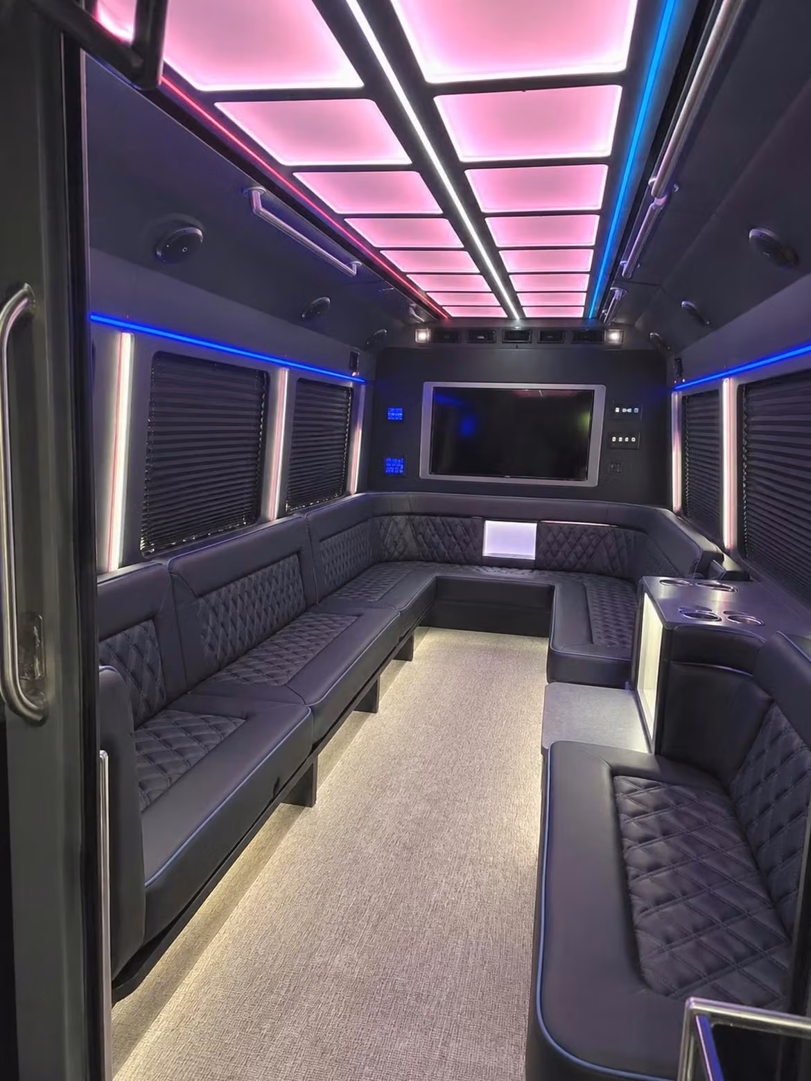 el monte government bus rentals