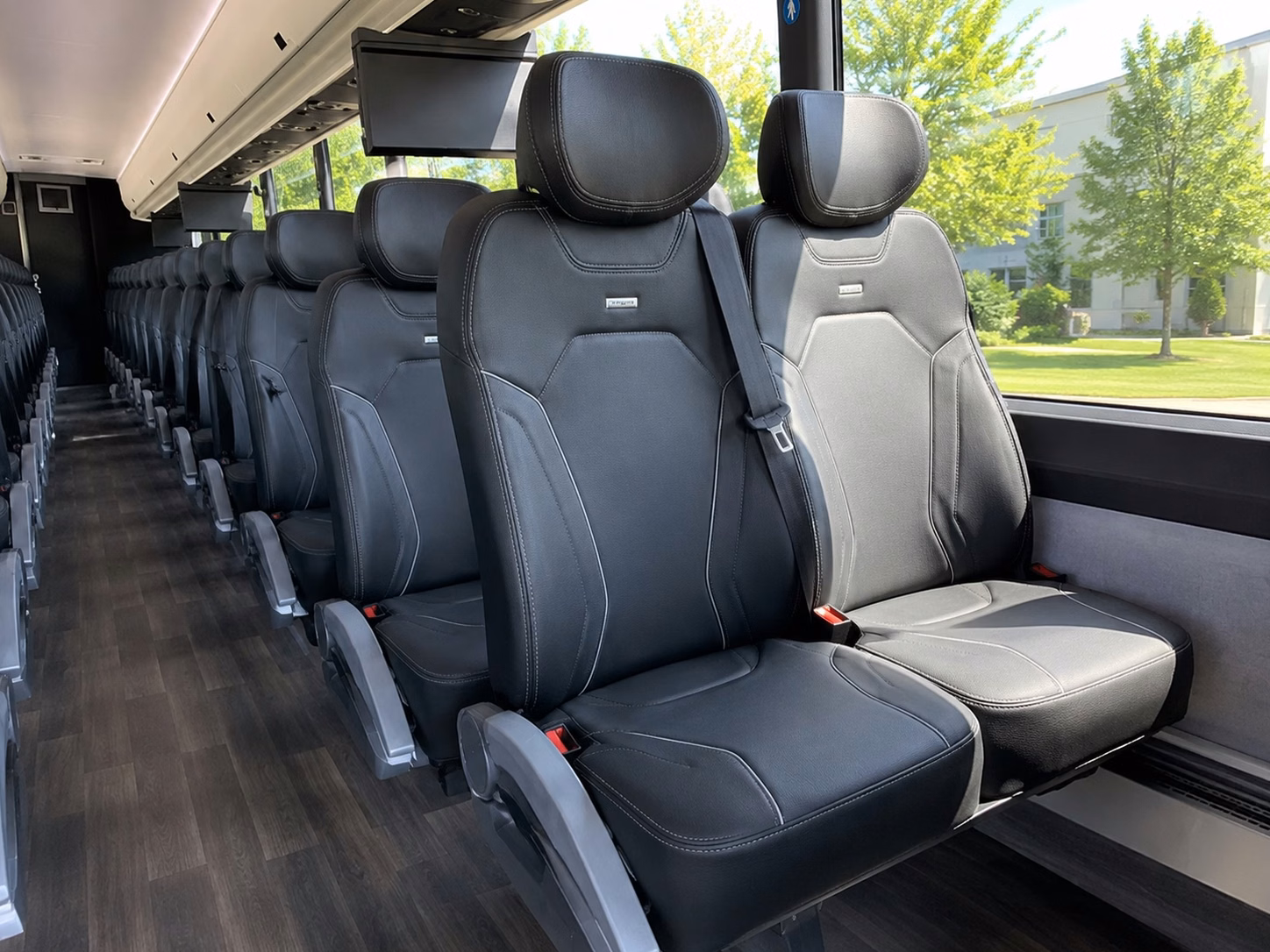 school field trip charter bus rentals in el monte